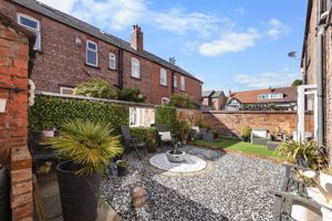 Photo 14- click for photo gallery